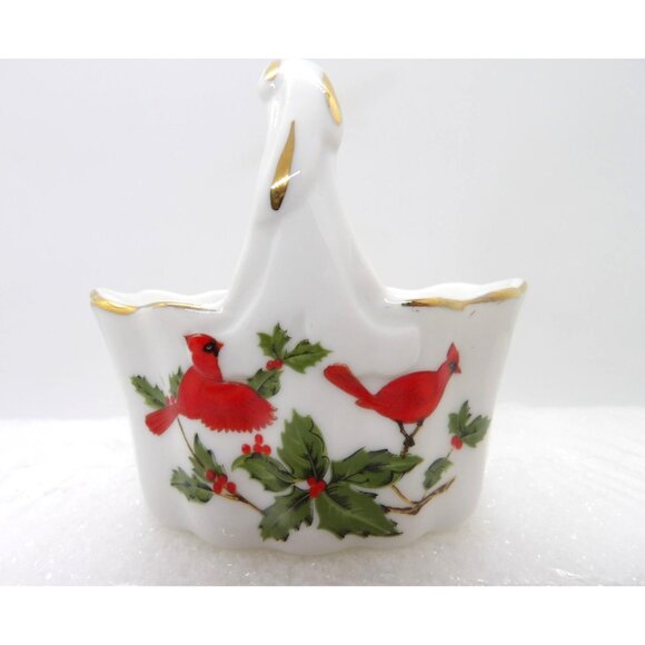 Lefton Other - Lefton China Christmas Ceramic Mini Basket with Gold Trim preowned